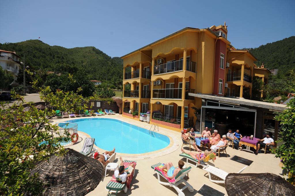 Kleopatra Apartments Icmeler Marmaris Esterno foto